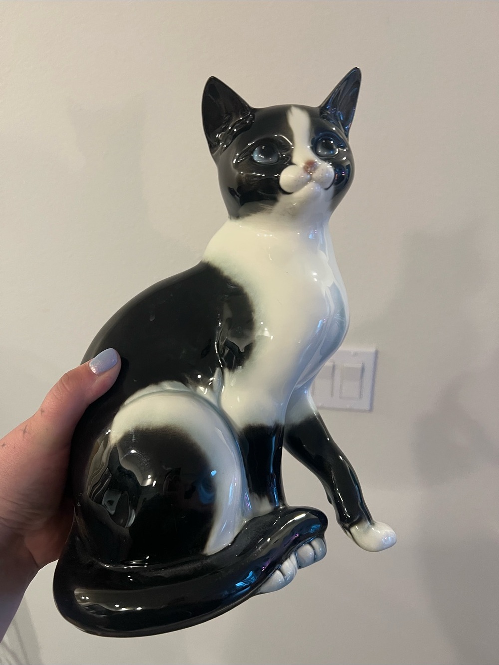 Goebel Tuxedo Cat